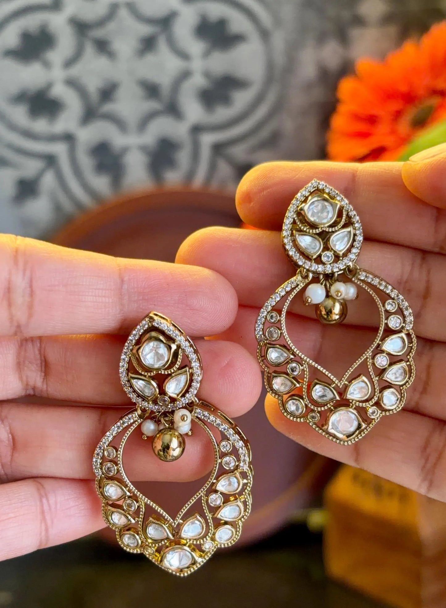 Aarohi Kundan Statement Earrings MJ122