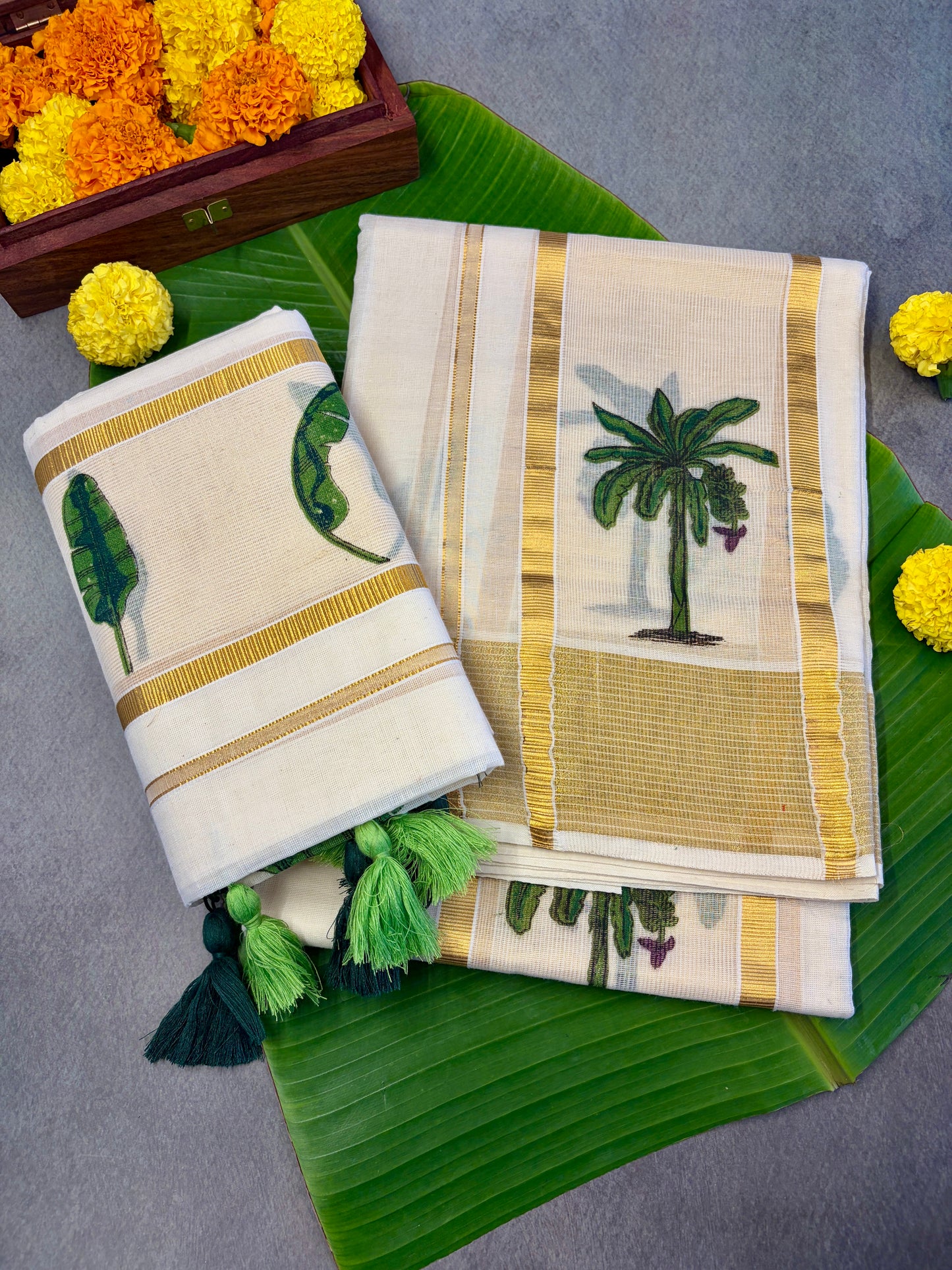 Banana Leaf Designer Kasavu Premium Cotton Setmundu MJ133
