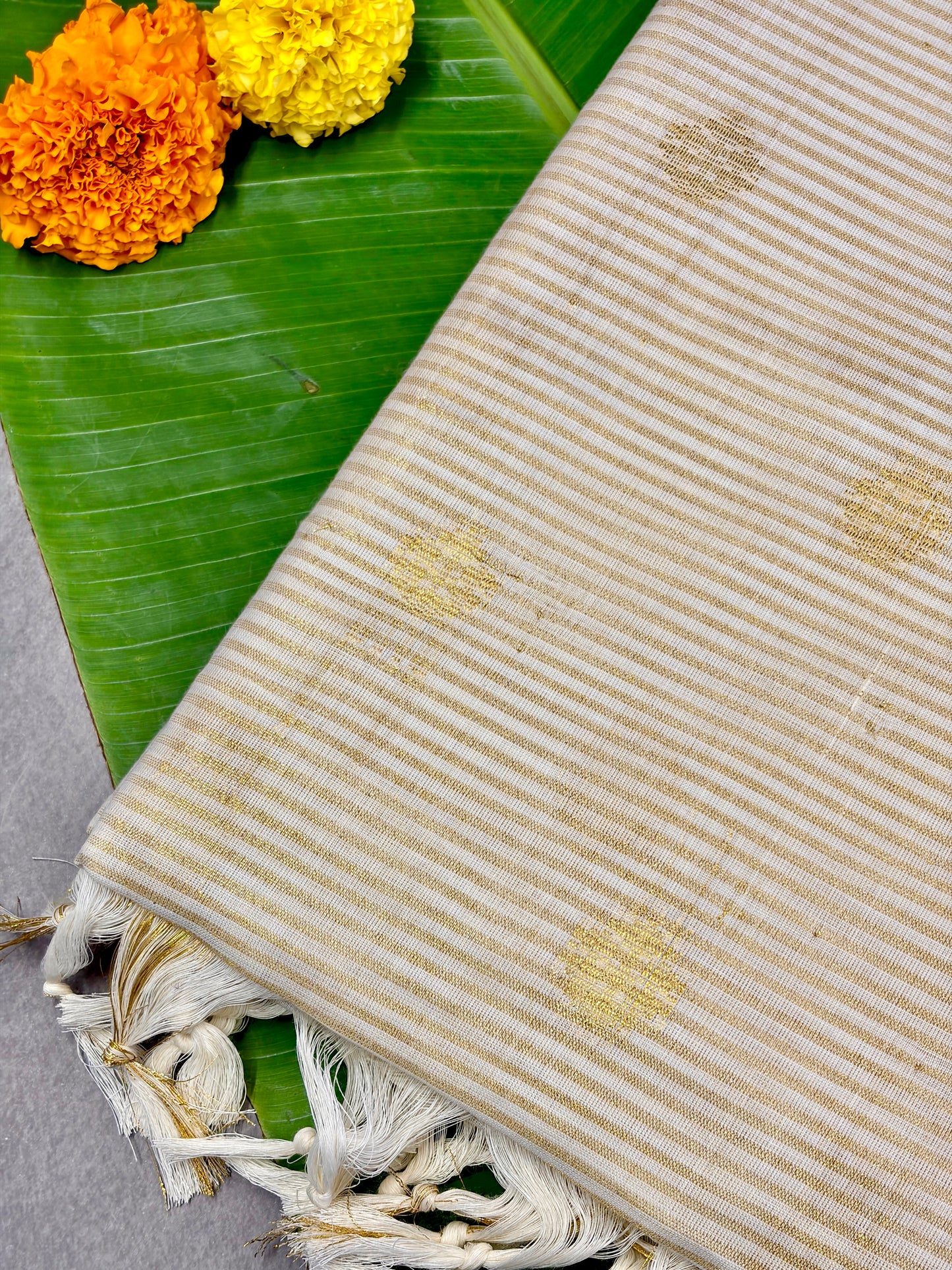 Kerala Kasavu Saree with Gold Butta & Tassels MJ147