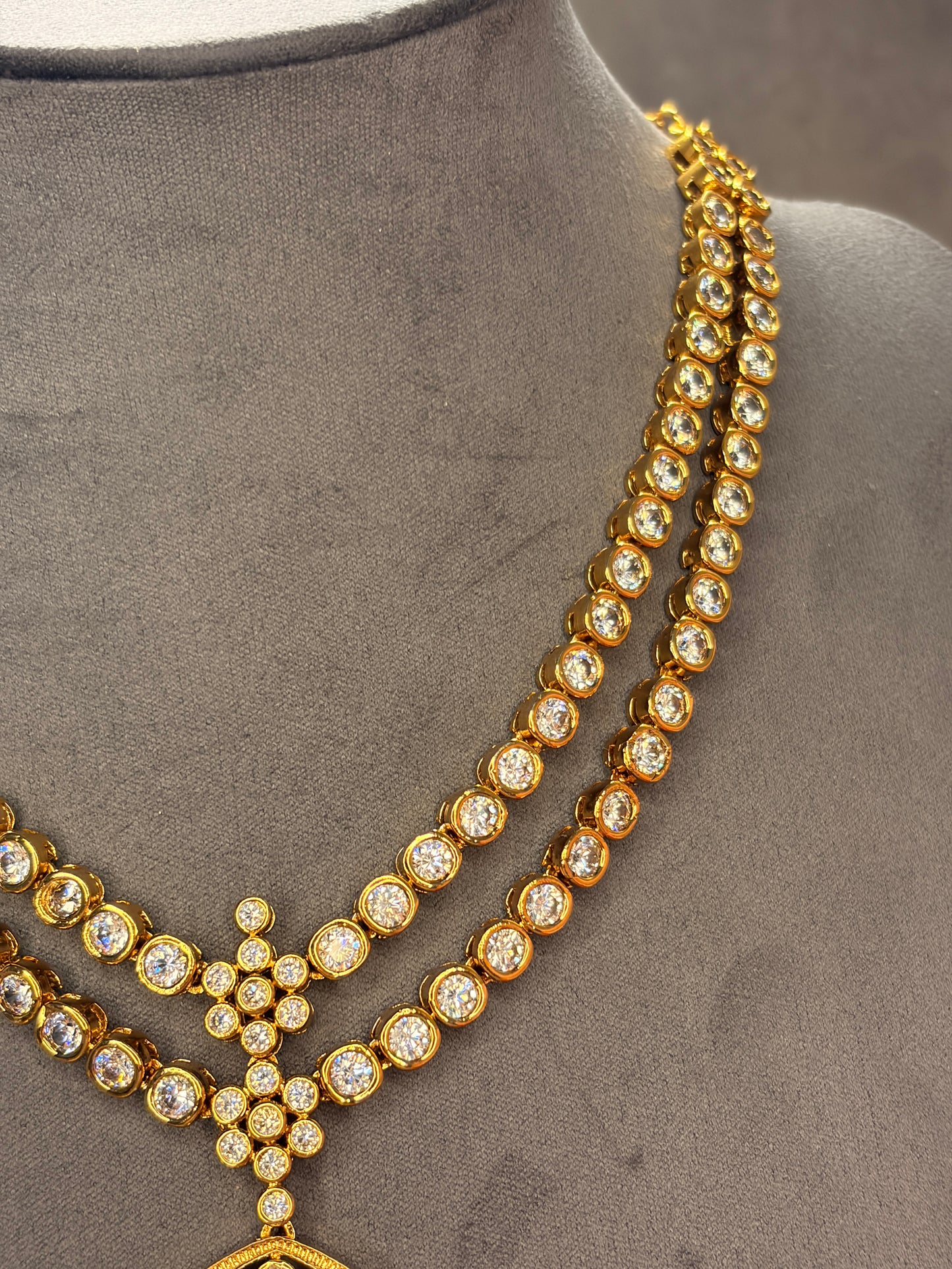 2 Layer White Micro Gold Plated Attigai Set MJ128