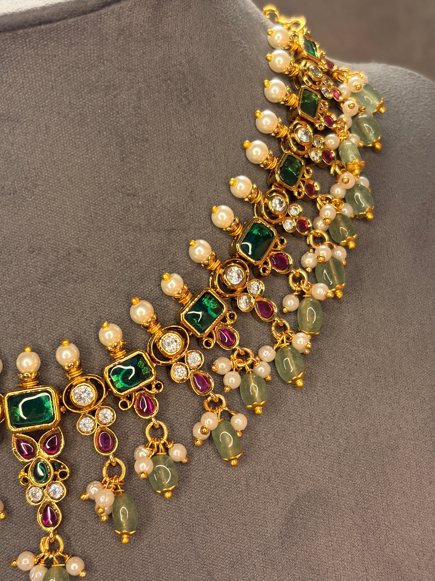 Antique Emerald Pearl Necklace Set MJ129