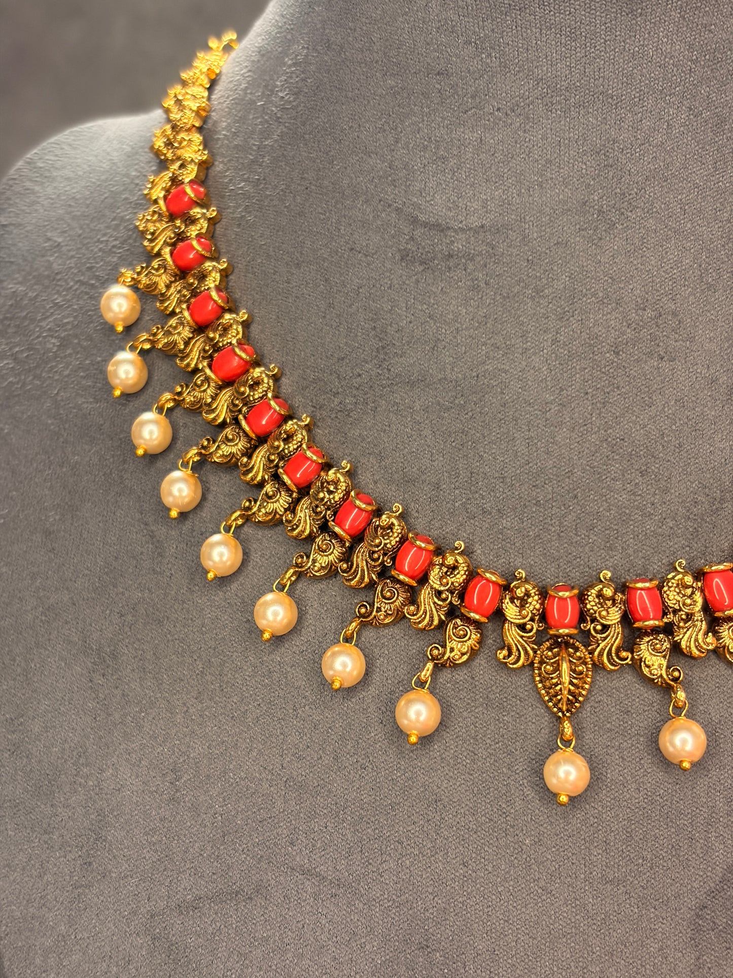 Coral Antique Pearl Necklace Set MJ127