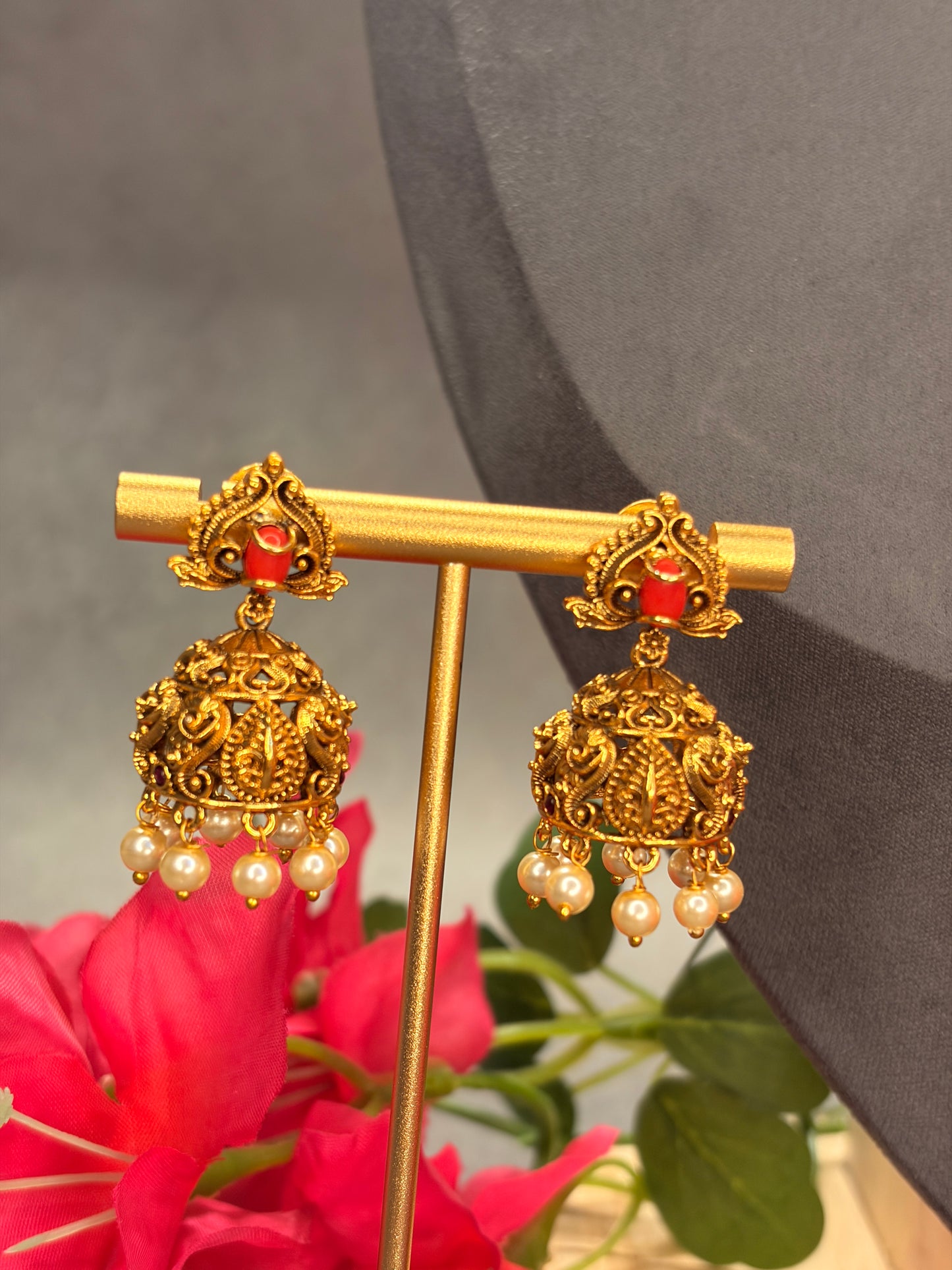Coral Antique Pearl Necklace Set MJ127