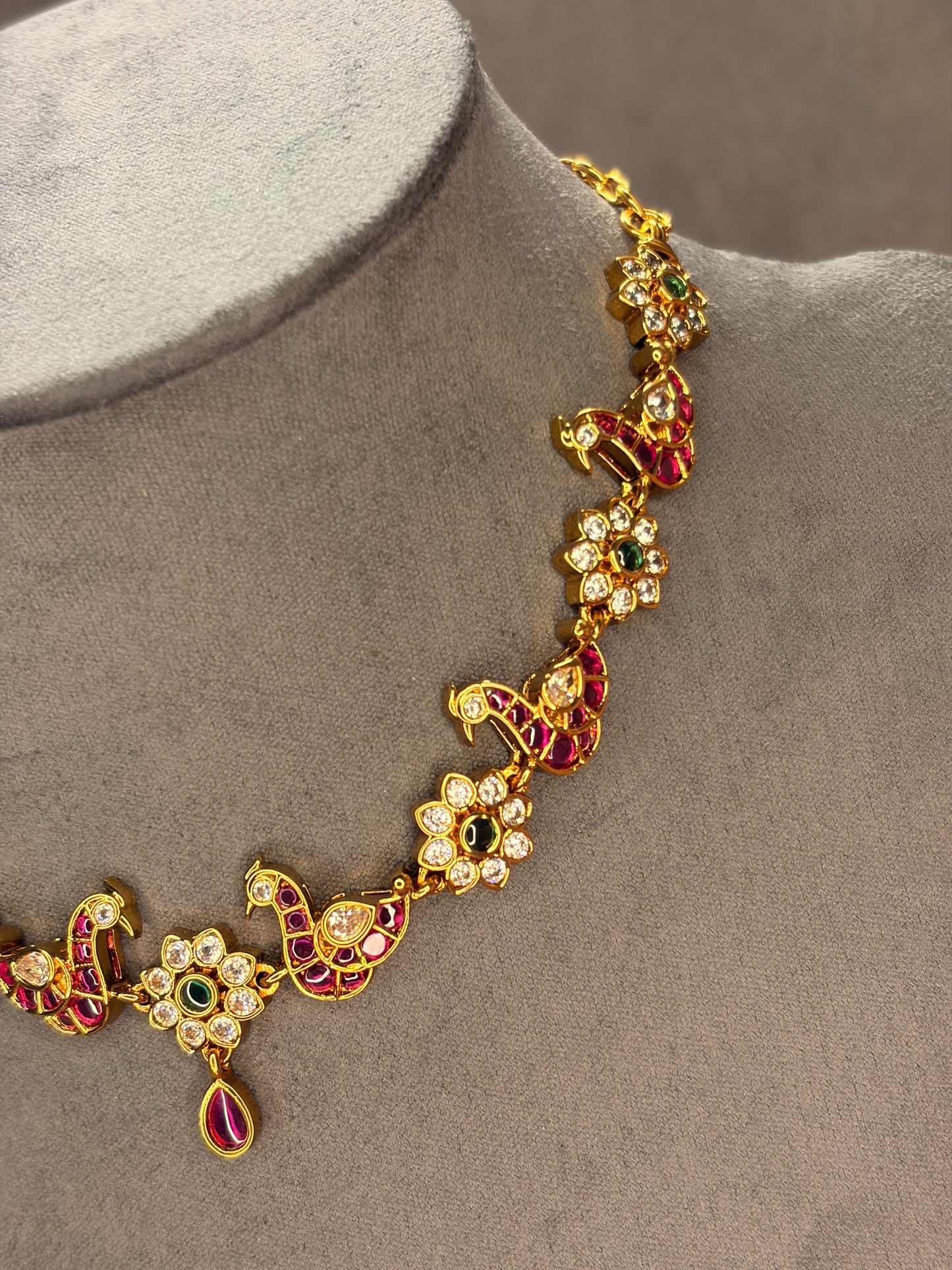 Matt Gold Jadau Kundan Peacock Necklace Set MJ182