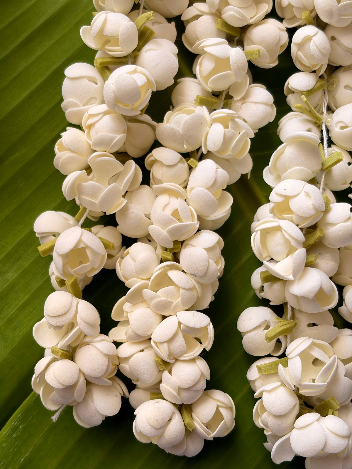 Artificial foam jasmine gajra MJ205