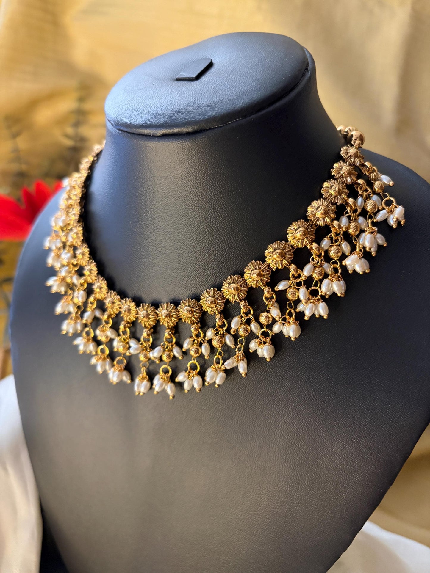 Floral Pearl Temple Choker Set MJ111